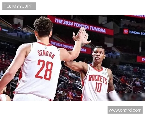 2013年火箭队与雷霆队激战回顾：一场精彩绝伦的NBA对决与历史意义